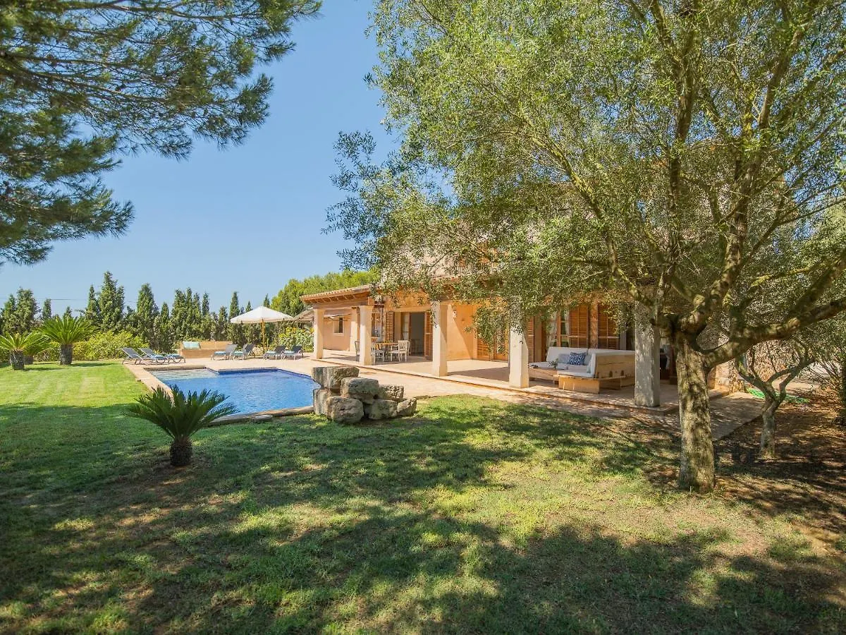 Luxury Finca Ses Quaranta location